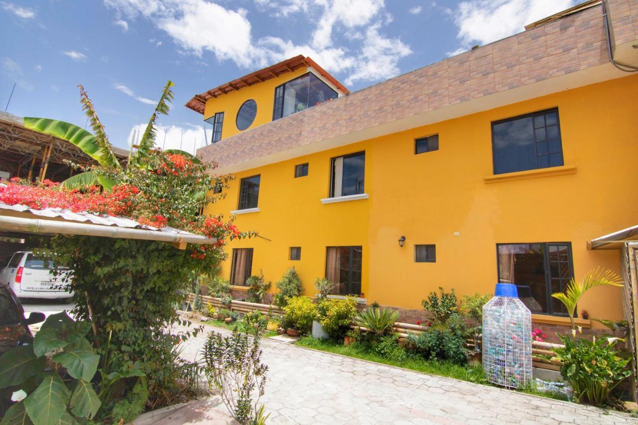 Alpachaca Quito Airport Hotel Tababela Exterior photo